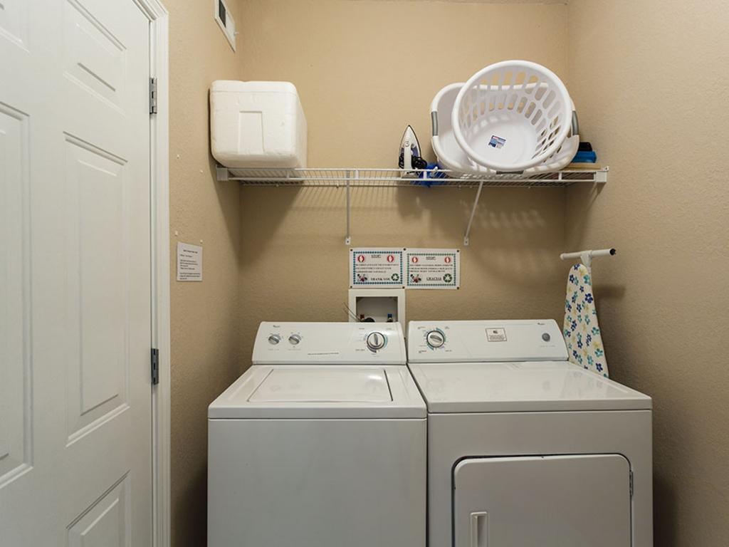 Kinsale Apartment Davenport Phòng bức ảnh